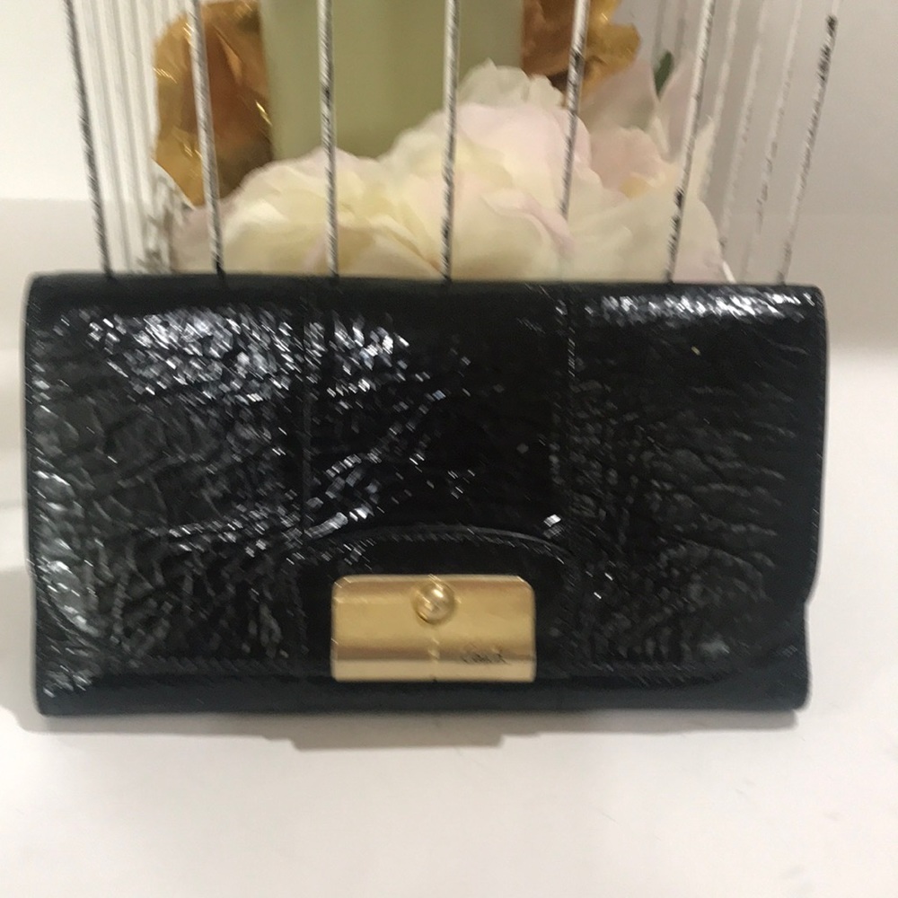 Coach patten leather black wallet 8 x 4.5